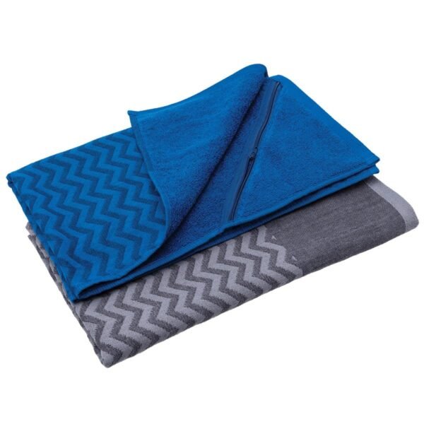 Elite Gym Towel with Pocket - Image 6